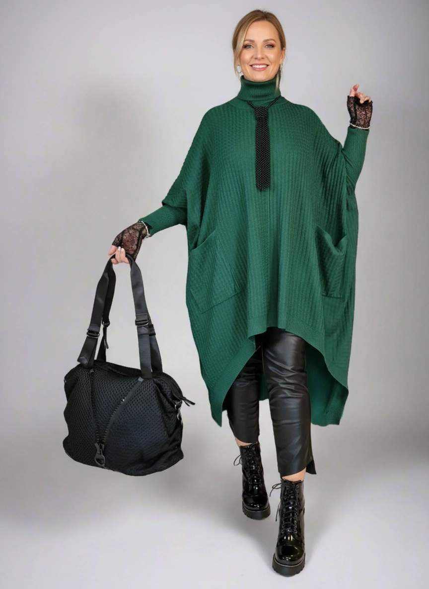 Cheron Paris™ | Robe tricotée asymétrique verte avec col roulé