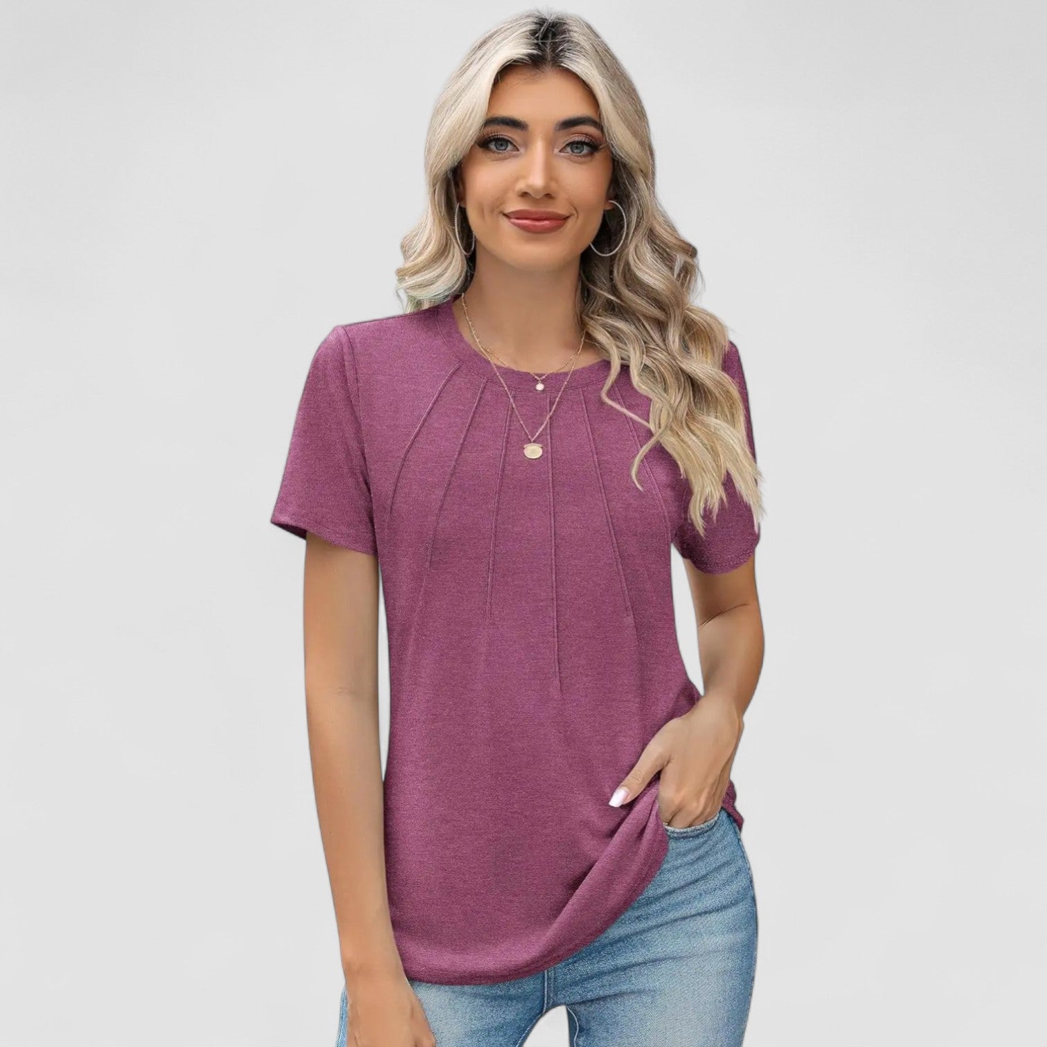 Cheron Paris™ | Noelie – Haut à manches courtes avec détails de couture